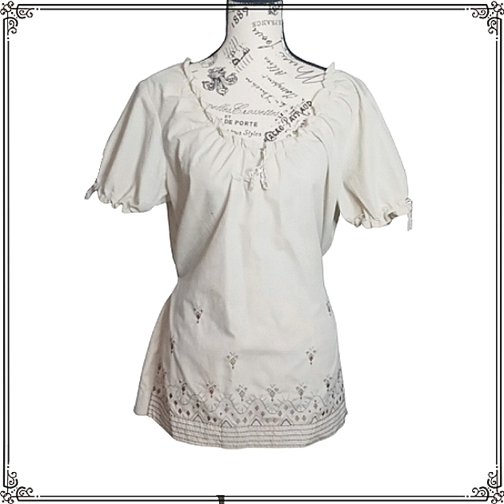 Izzy Scrubs Tan Embroidered Scrub Top Size Medium